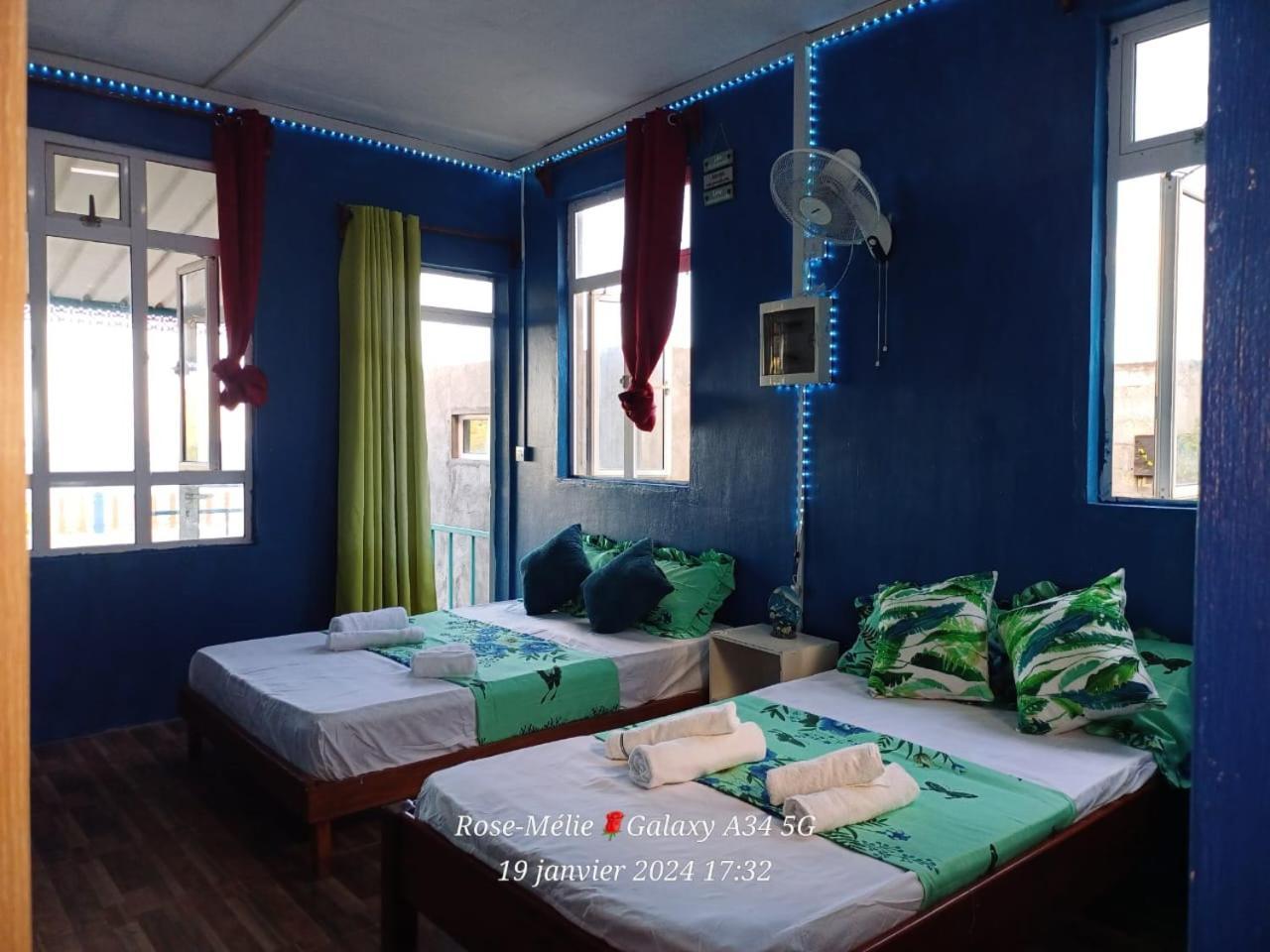 Chez Tonio Magic Ocean View Villa Port South East Dış mekan fotoğraf