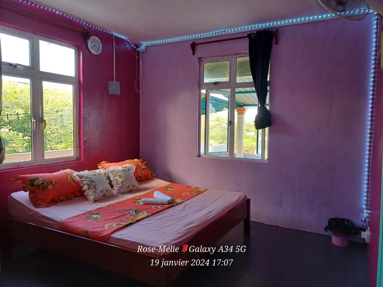 Chez Tonio Magic Ocean View Villa Port South East Dış mekan fotoğraf