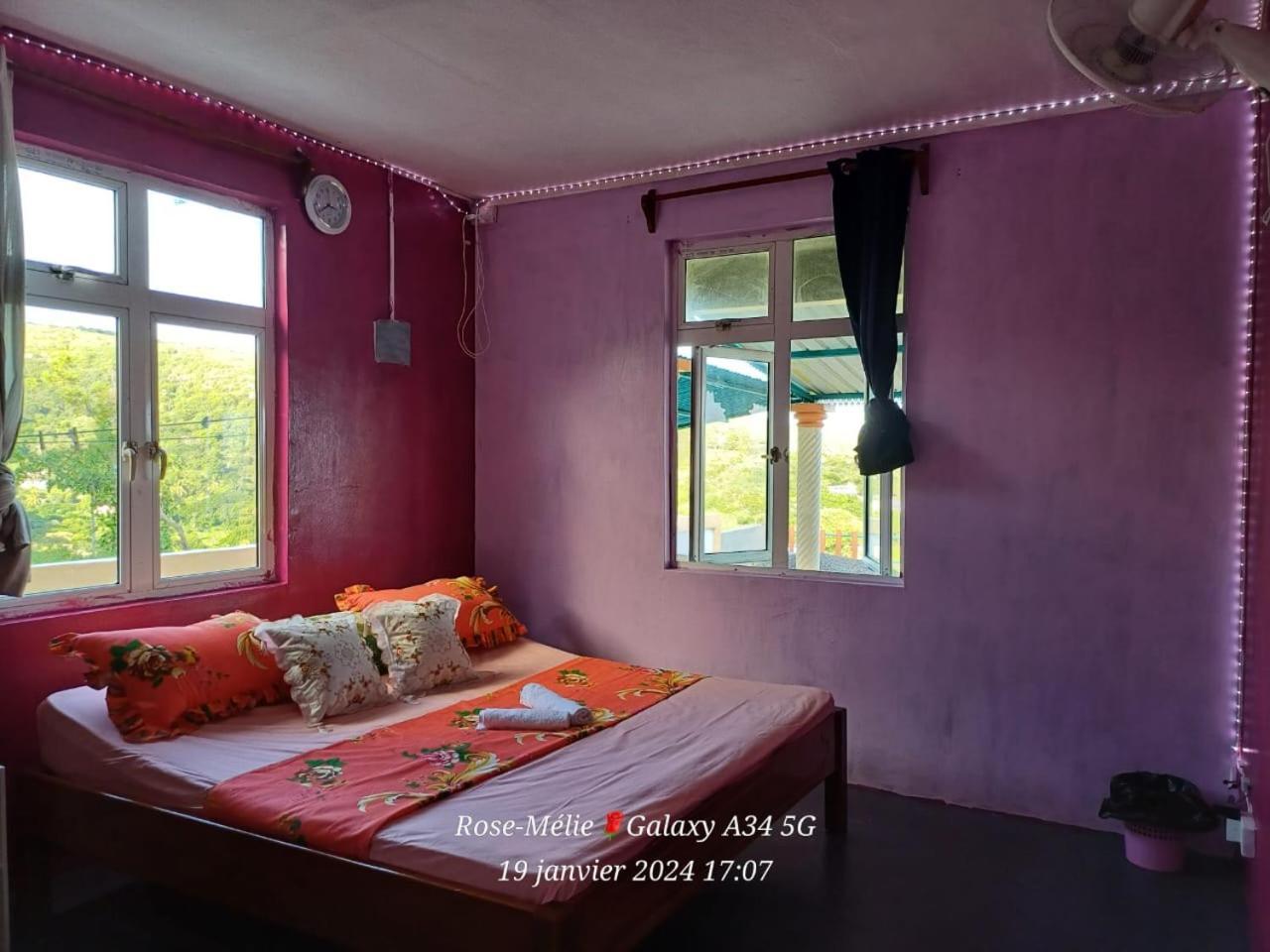 Chez Tonio Magic Ocean View Villa Port South East Dış mekan fotoğraf