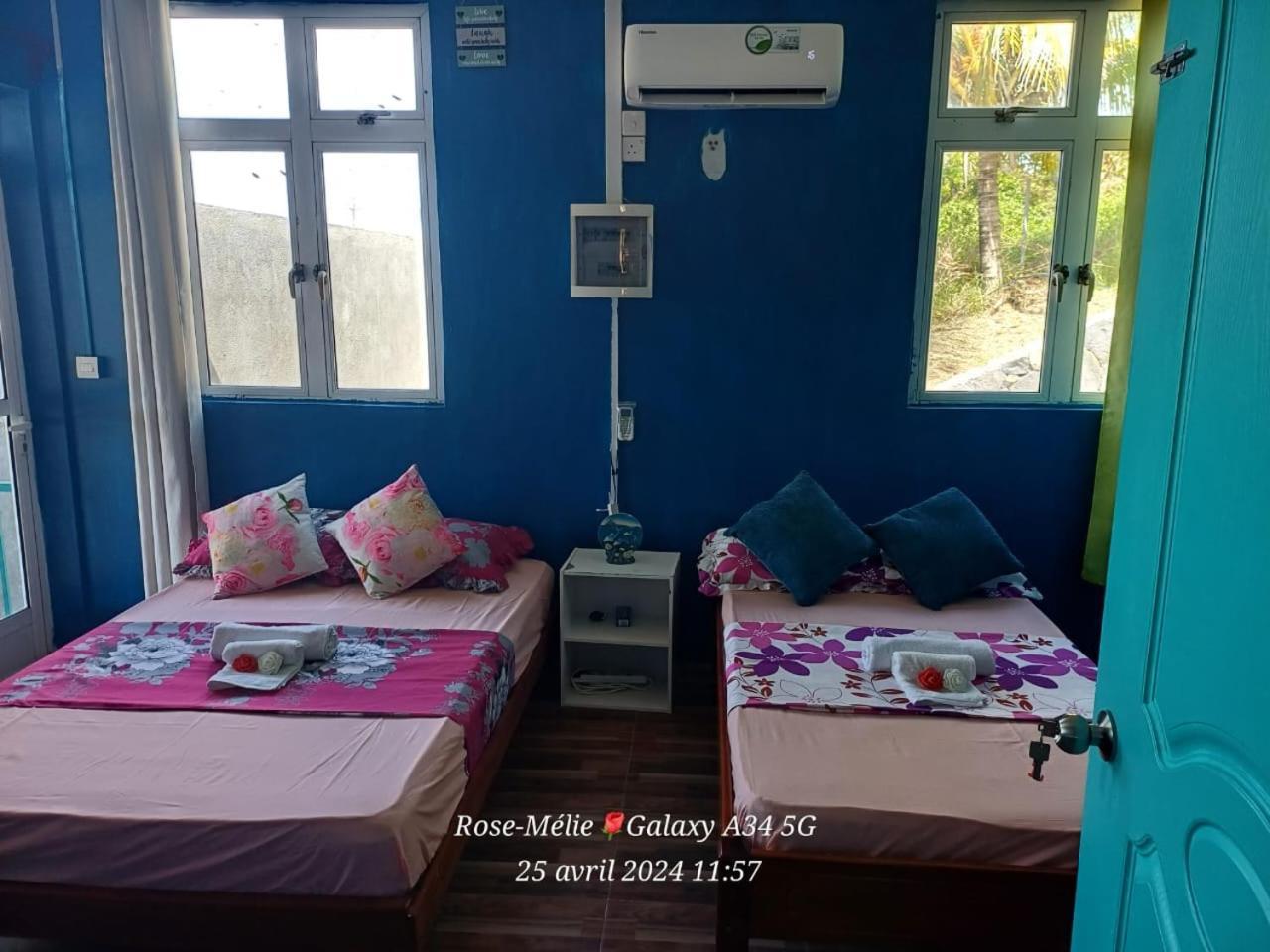 Chez Tonio Magic Ocean View Villa Port South East Dış mekan fotoğraf